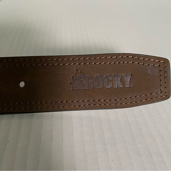 NWT Rocky leather belt with tooled metal and camo inserts size 34 - Picture 4 of 12